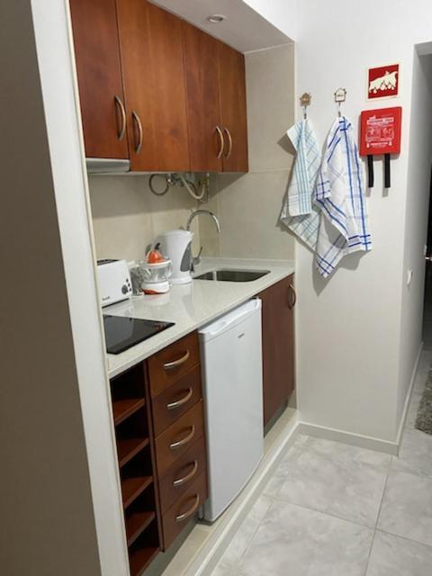 Studio Apartment Ocean View Портиман Екстериор снимка