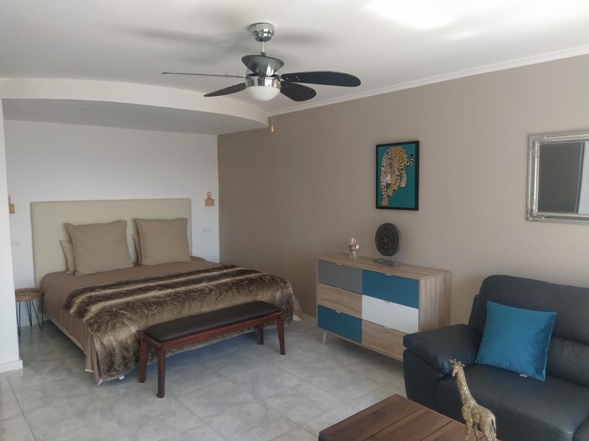 Studio Apartment Ocean View Портиман Екстериор снимка